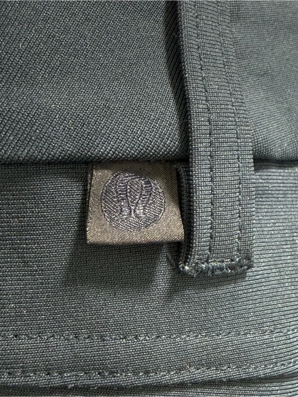 Lululemon Blue ABC Classic Fit Warpstreme Pants Sz)38/26)